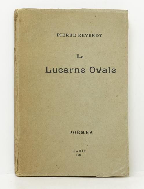 La Lucarne ovale